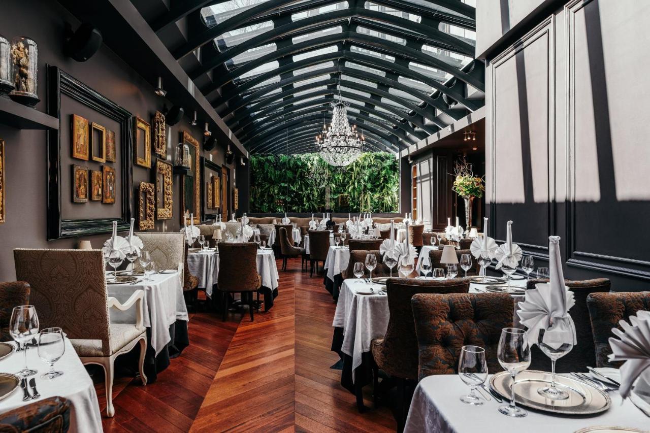 โรงแรมเทเลกราฟ ออโตกราฟ คอลเลคชั่น ทาลลินน์ ภายนอก รูปภาพ The interior of the restaurant