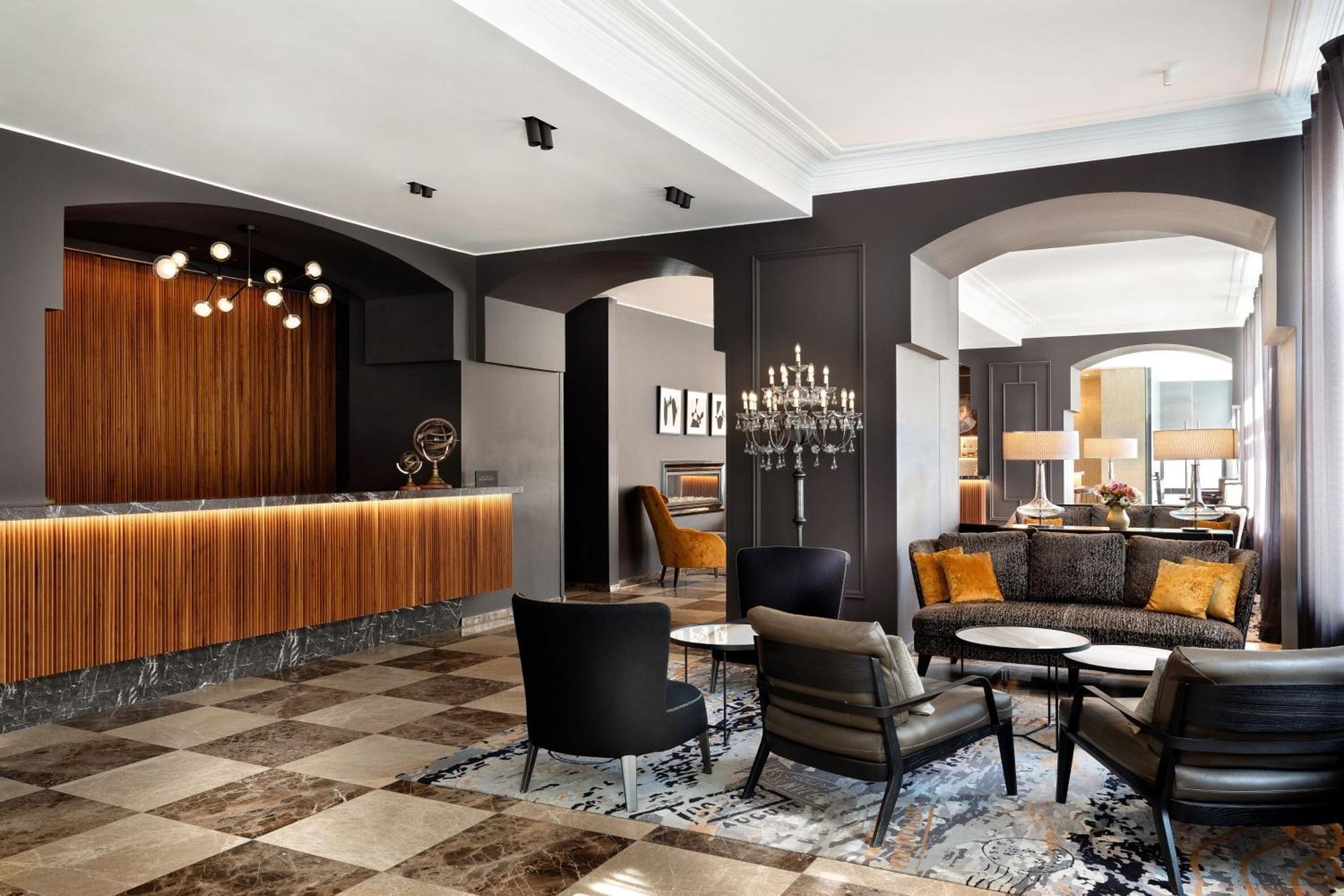 โรงแรมเทเลกราฟ ออโตกราฟ คอลเลคชั่น ทาลลินน์ ภายนอก รูปภาพ The lobby of the hotel