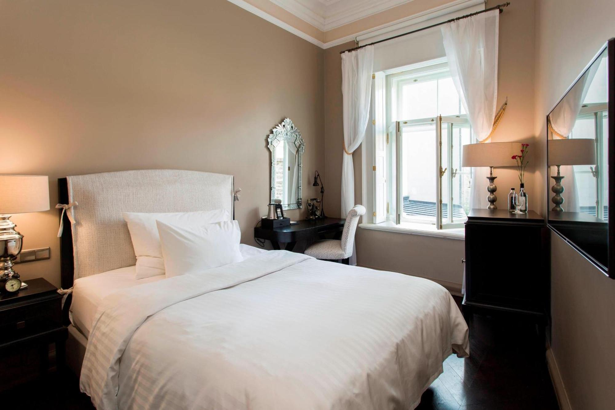 โรงแรมเทเลกราฟ ออโตกราฟ คอลเลคชั่น ทาลลินน์ ภายนอก รูปภาพ A room at Hotel Axelmannstein