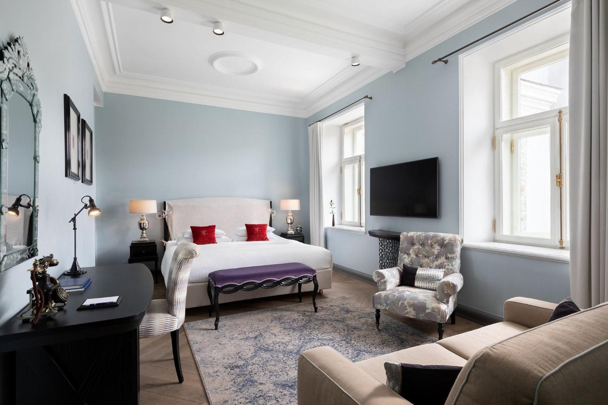 โรงแรมเทเลกราฟ ออโตกราฟ คอลเลคชั่น ทาลลินน์ ภายนอก รูปภาพ A room at the hotel